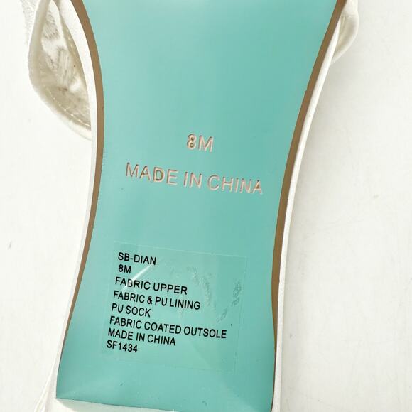 Blue by Betsey Johnson Womens Dian Slingback Heels US 8 M Ivory NIB - Picture 12 of 13